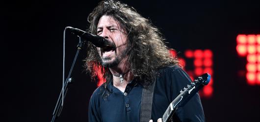 První třídou do Prahy s koncertem ro(c)ku. Foo Fighters už dávno nejsou jen pohrobci slavné Nirvany