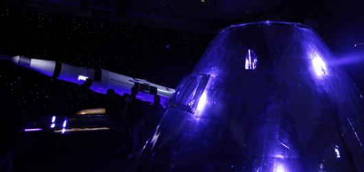 Od Sputniku po kolonizaci Marsu. Rozsáhlá výstava Cosmos Discovery obsadila Křižíkův pavilon