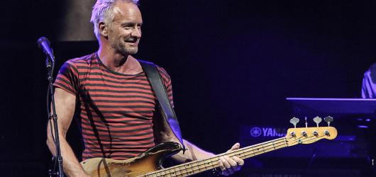 Po zrušeném koncertě se Sting vrátí do Slavkova u Brna, fanoušky čeká dynamická show